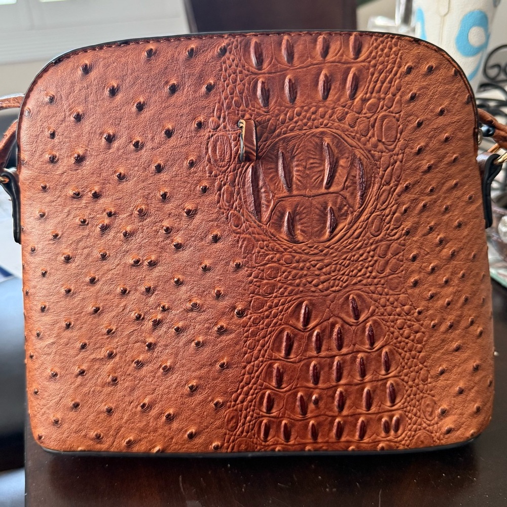 Elegant Brown Ostrich Lightweight Crossbody Bag